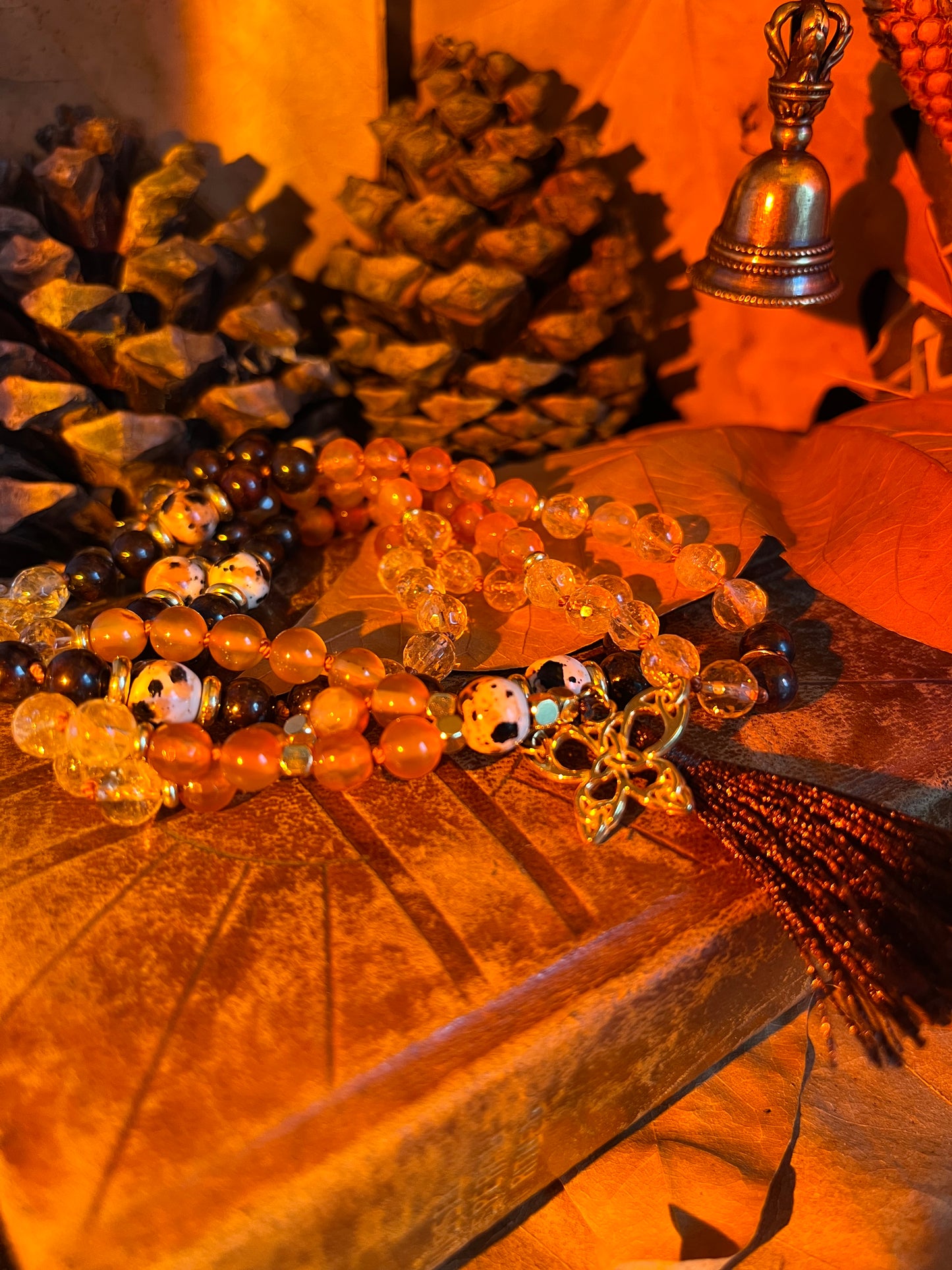 Mala Renaissance 108 – Mala spirituel en grenat, cornaline, citrine – Bijou énergétique de transformation – Méditation – Lithothérapie